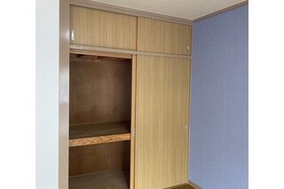 人気の独立洗面台もあります。