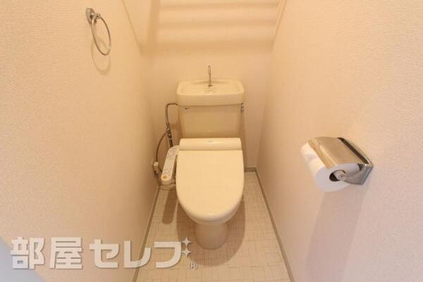 トイレでゆっくり考え事でも