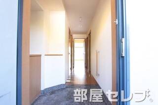 玄関口。