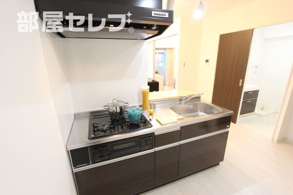 303号室のモデルルームの写真です。