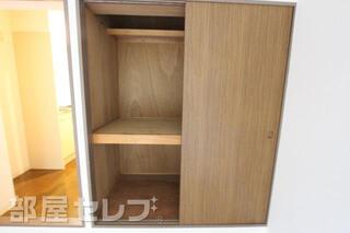 ゆったりとした収納です。