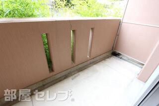 水はけの良いベランダです。