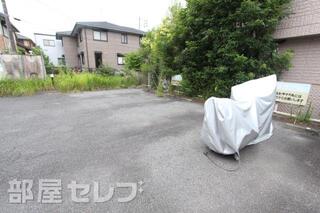 広い駐車場です。