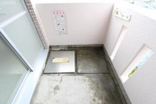 写真は409号室です