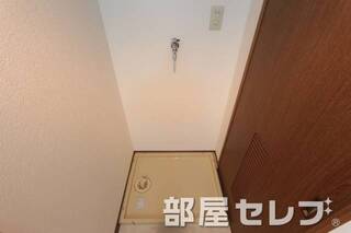 洗濯機置き場はこちら。