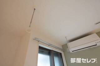 室内洗濯物干しです