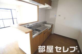 カウンターキッチン。