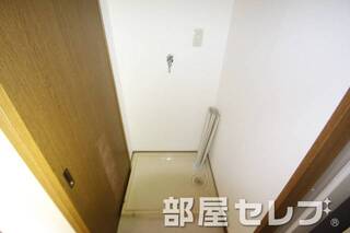 洗濯機置き場はこちら。