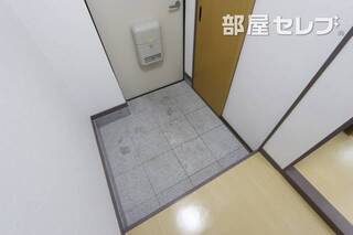 101号室