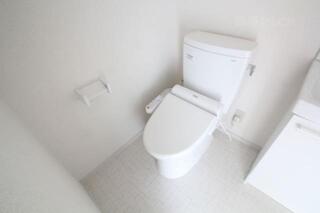 清潔感のあるトイレです。