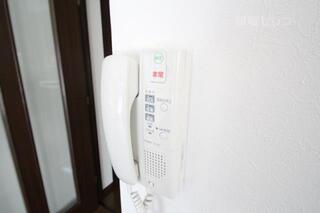 ドアを開けずに来客確認