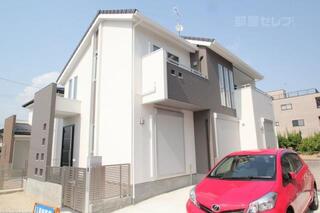 専用庭付一戸建てです。