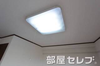 照明ありますよ。イメージ写真