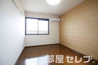 角部屋になります。