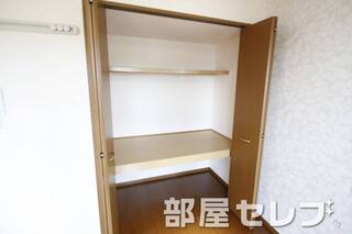 クローゼット。