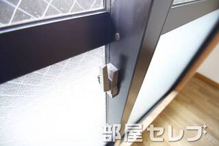 網ガラス。（イメージ写真）