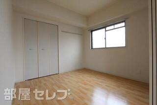 使い方自由のお部屋です。