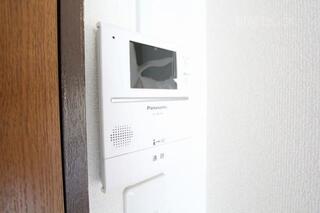 TVモニターホンで来客時も確認できます。