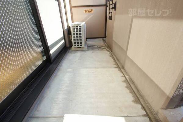 ※102号室室内参照