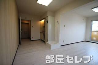 きれいなお部屋で落ち着きますね。