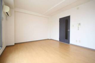 綺麗なお部屋ですね。