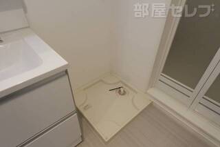 203号室撮影。