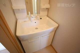 洗面台も広いですよ