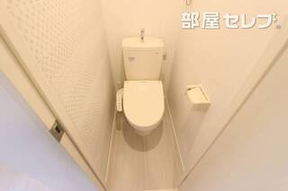 102号室