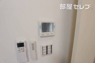 102号室