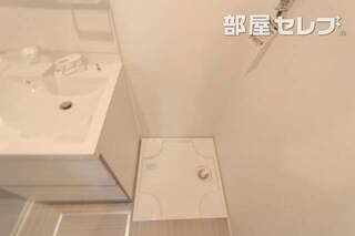 102号室