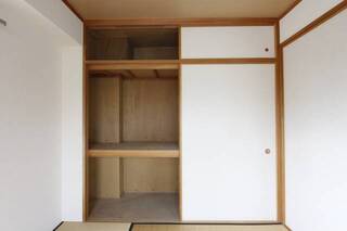 201号室撮影。