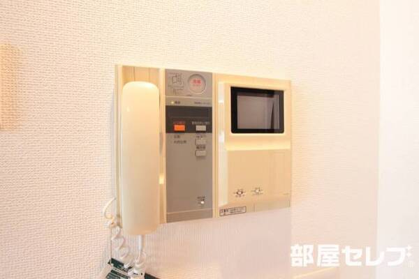安心のモニターホン。