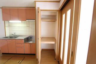 別の部屋の写真です。