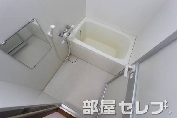 水栓も温度調節ラクラク。