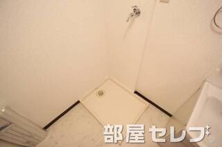 室内洗濯置場。
