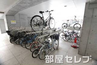 自転車置場。