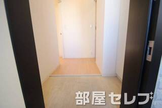 玄関口。