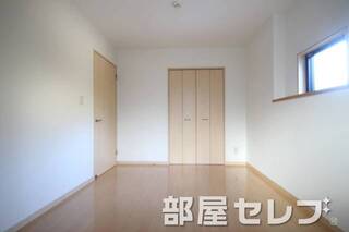 寝室。