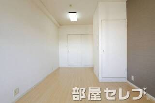 違う角度からの居室。