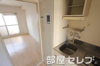 電気温水器完備。