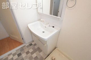 独立洗面化粧台です。