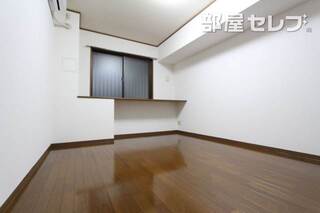 206号室