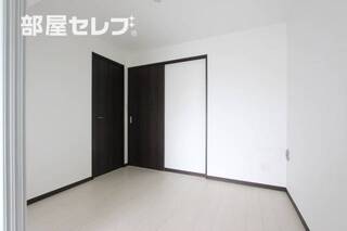 ※階によりアクセントクロスが異なります。（501号室写真）