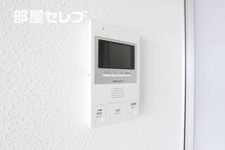 ※階によりアクセントクロスが異なります。（501号室写真）