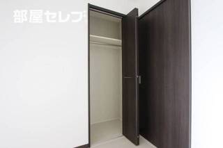 ※階によりアクセントクロスが異なります。（501号室写真）