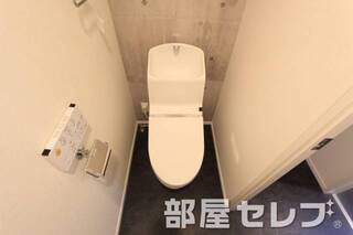 人気の温水洗浄便座です。211号の写真です。