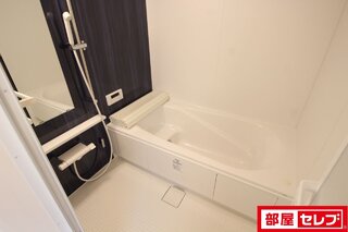 カラーリング等サンプルのため異なり場合があります