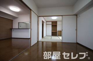 寝室。
