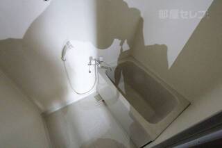 ※301号室内装写真参照