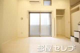 違う角度からの居室。